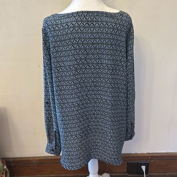 Loft light dark blue long rollable sleeve blouse Size L EUC - Picture 5 of 8